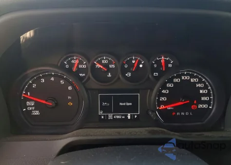 2022 Chevrolet Silverado K1500 Trail Boss Custom z USA, uszkodzony, nr VIN 3GCPDCED8NG662525